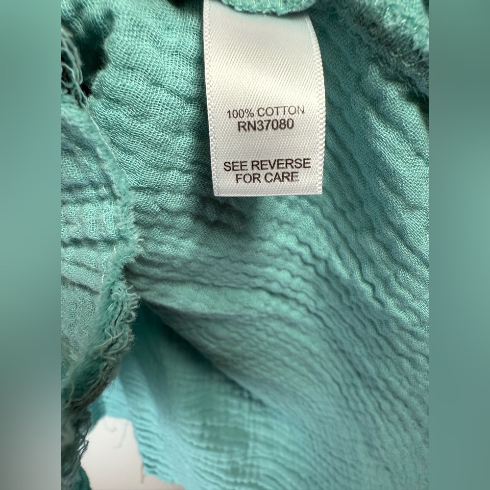 Cato Women's Plus Size Gauze Aqua Button-Up Top Size 22/24W‎ - Picture 3 of 4